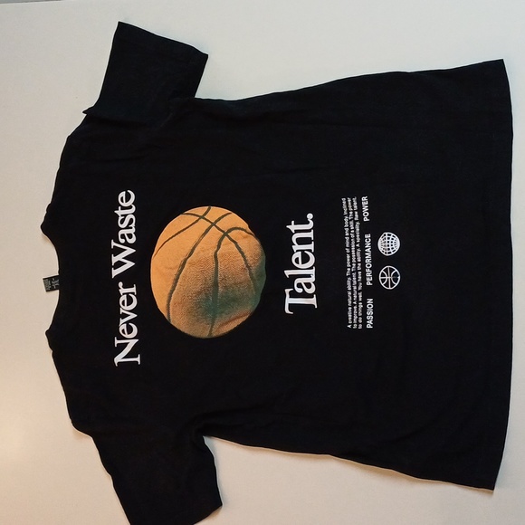 Men's Tshirt basketball Medium - Picture 1 of 5